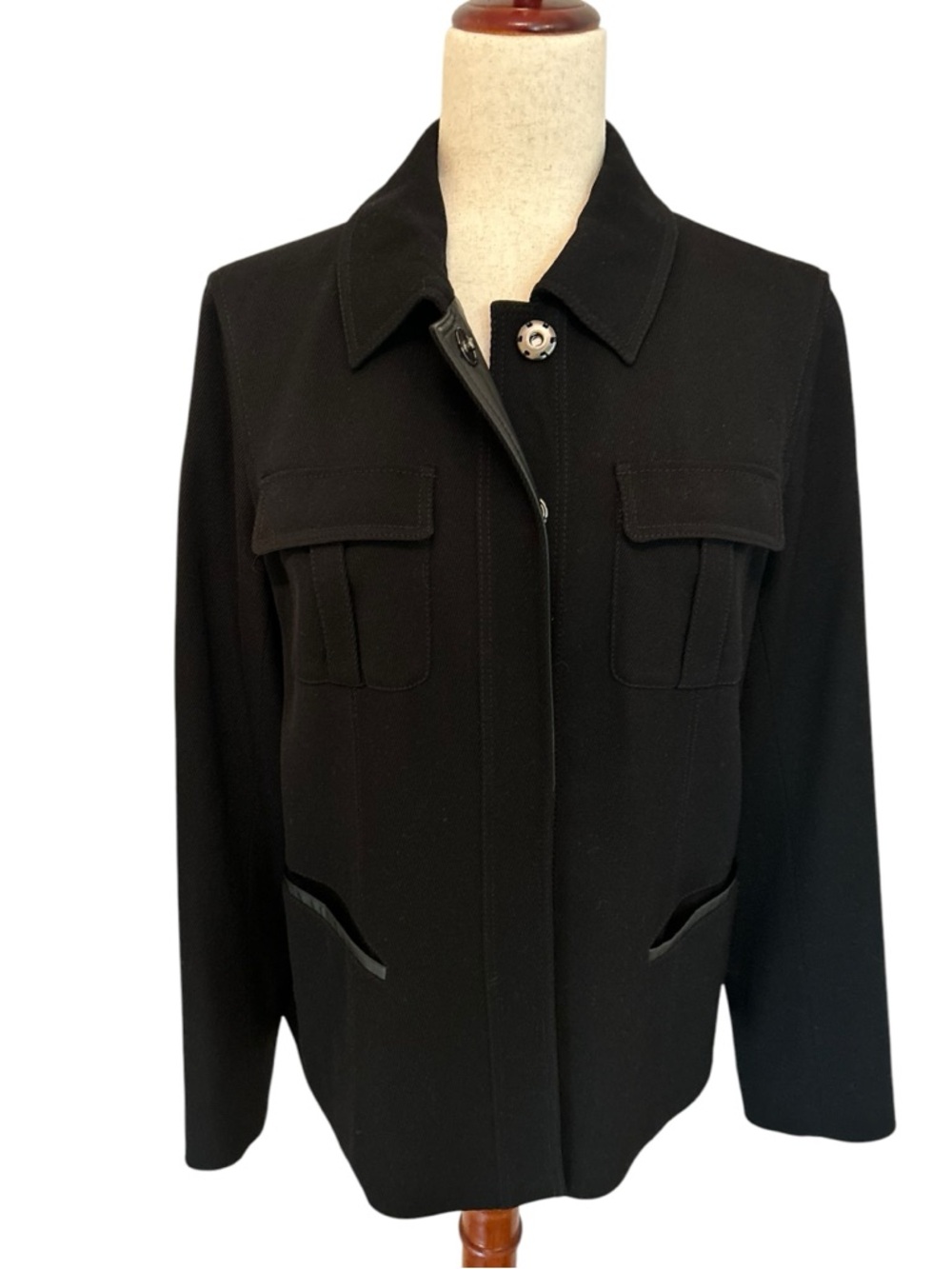 LAFAYETTE 148 Black Wool Blend Jacket Blazer‎ Leather Trim Snap Front Sz 8